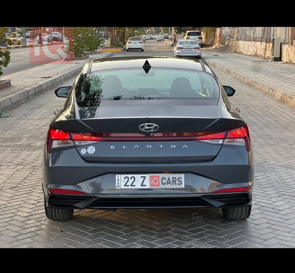 هیوندای ئەلەنترا